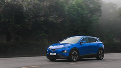 Sau ngày nhận xe, chủ xe VinFast được hỗ trợ qua những “lớp dịch vụ” nào?