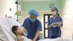 Ranh giới giữa nhân văn và bảo vệ trẻ em