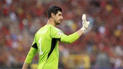 Courtois bình phục vẫn không được triệu tập, Luke Shaw nguy cơ vắng mặt