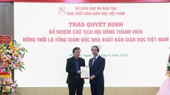 Trao quyết định bổ nhiệm ông Nguyễn Tiến Thanh giữ chức Chủ tịch HĐTV, Tổng Giám đốc NXB Giáo dục Việt Nam