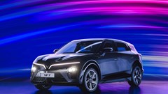 VinFast VF 7 - Chất xe sang hiệu năng cao