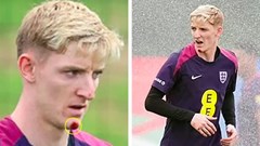 Tiền đạo đội tuyển Anh dính chấn thương hy hữu vì xe đạp