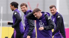 Ý gặp vấn đề về nhân sự, ĐT Đức muốn chuyển chỗ ở vì... muỗi