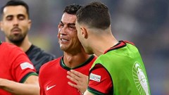 Khóc vì đá hỏng phạt đền, Ronaldo bị chỉ trích ích kỷ