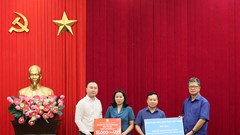 Nhà Xuất bản Giáo dục hỗ trợ SGK cho học sinh bị ảnh hưởng bởi bão số 3