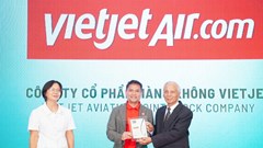Vietjet lọt Top 50 doanh nghiệp phát triển bền vững 2024