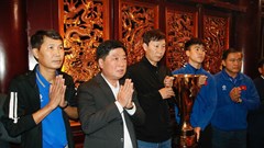 Đội tuyển Việt Nam dâng hương báo công các Vua Hùng, mang Cúp ASEAN Cup 2024 về đất Tổ