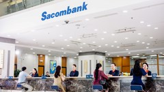 Quỹ ngoại thoái vốn tại Sacombank (STB)