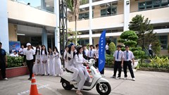Xe máy điện VinFast ‘khuấy đảo’ trường học: Nhỏ gọn, cá tính và thân thiện