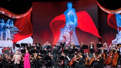 NSND Thu Hiền: “Với mỗi giai điệu ngợi ca đất nước, tôi đều hát bằng cả trái tim”