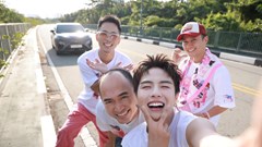 Anh tài” Tiến Luật bất ngờ trước độ “trâu” của pin VinFast VF 7, khẳng định tự hào về thương hiệu Việt