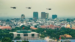 Vị trí “vàng” ngắm biên đội trực thăng bay tập luyện qua Quảng trường Ba Đình