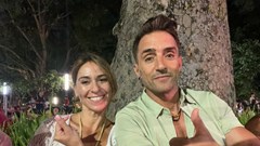 Anh cảnh sát Tây Ban Nha choáng ngợp trước lòng yêu nước của người Việt Nam