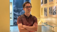 Người trẻ, du khách nước ngoài tìm về nơi lưu giữ ký ức ngày Quốc khánh 2.9