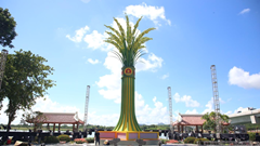 Những cuộc hội ngộ đặc biệt bên bến phà II Long Đại