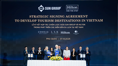 Lãnh đạo cao cấp nhất Tập đoàn Hilton tới Việt Nam, ký kết hợp tác chiến lược với Tập đoàn Sun Group