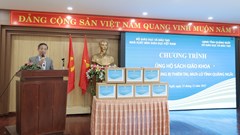 Nhà xuất bản Giáo dục Việt Nam trao tặng gần 110.000 bản sách giáo khoa cho học sinh vùng lũ tỉnh Quảng Ngãi
