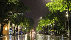 Dự báo thời tiết 20.3: Hà Nội đêm mưa, TP.HCM nắng nóng