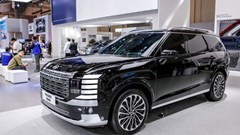 Xe 7 chỗ đồng loạt giảm giá mùa du lịch hè