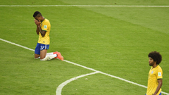 Chủ nhà World Cup: Lợi thế sân nhà là phúc hay họa?
