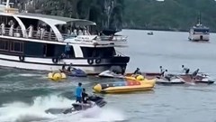 Hải Phòng: Một người tử vong sau va chạm của hai tàu du lịch trên vịnh Lan Hạ