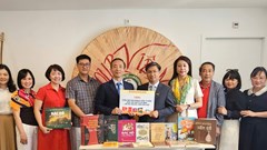 Nhà xuất bản Giáo dục Việt Nam tăng cường kết nối văn hóa, giáo dục với cộng đồng người Việt tại Pháp và Ý