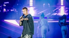 Justin Bieber góp mặt trong show giữa giờ chung kết World Cup 2026