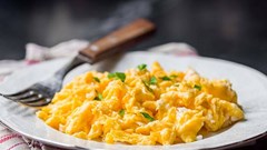 Ăn lành mạnh vẫn tăng cân? Coi chừng 5 món hút dầu này