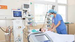 Bé trai 12 tuổi ngừng tim do đuối nước được cứu sống kì diệu