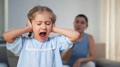 5 hành vi tưởng “hư” nhưng chứng tỏ cha mẹ đang nuôi dạy con đúng cách