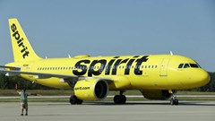 Các hãng bay giá rẻ Mỹ muốn giảm thuế khi giá nhiên liệu tăng