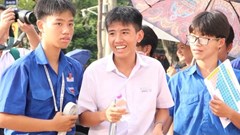 Giá trị của sự dấn thân ở người trẻ vào đề Văn lớp 10 Hà Nội