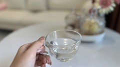 Thời điểm uống nước giúp phòng ngừa đột quỵ và nhồi máu cơ tim
