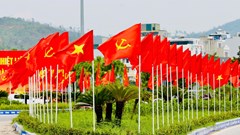 Quảng Ninh rực rỡ cờ hoa chào đón thời khắc ý nghĩa, mở ra hành trình mới
