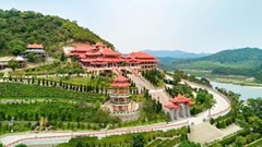 Quảng Ninh: Chính thức khai hội tại di tích quốc gia đặc biệt