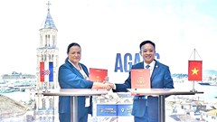Trường Đại học Hàng hải Việt Nam ký kết hợp tác với các đối tác Panama, Croatia
