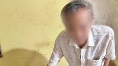 Cụ ông gần 80 tuổi bị khởi tố do dùng trái phép chất ma túy