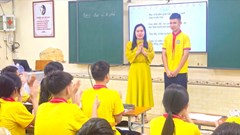 Hải Phòng: Một nam sinh lớp 8 nhặt được ví tiền chủ động giao nộp công an
