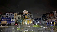 Dông lốc ở Ninh Bình làm 1 người thiệt mạng, nhiều tài sản hư hại