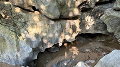 Bí ẩn “vũ điệu” của cát ở hang Cát Đùn tại Ninh Bình