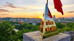 Ninh Bình: Điểm check-in siêu “hot” ngắm toàn cảnh Phố cổ Hoa Lư
