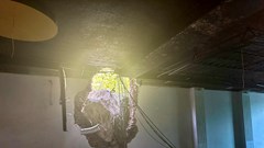 Ninh Bình: Sau tiếng nổ lớn, đá lăn thủng tường nhà dân