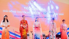  Hoa khôi VTV Cup 2024 lan toả nét đẹp áo dài Việt Nam 