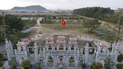 Dừng việc làm mới sắc phong, hủy bỏ các sắc phong mới tại Phủ Vân Cát