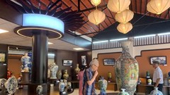 Triển lãm “Hồn của Đất”  kỷ niệm 65 năm Bác Hồ về thăm Bát Tràng