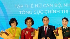 Viện Văn hóa Nghệ thuật quốc gia Việt Nam đón nhận Giải thưởng Phụ nữ Việt Nam năm 2024