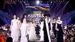  Cảm xúc đa chiều trong fashion show “Cội nguồn tinh hoa hội tụ”  