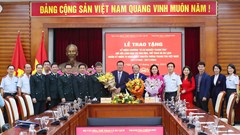 Trao tặng Kỷ niệm chương vì Sự nghiệp Thanh tra đối với Bộ trưởng Nguyễn Văn Hùng, Thứ trưởng Trịnh Thị Thủy