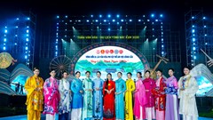 NTK Vũ Thảo Giang trình diễn 6 BST lấy cảm hứng từ di sản văn hóa 