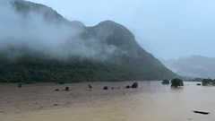 Ảnh hưởng bão số 1, người dân các xã miền núi thức trắng đêm